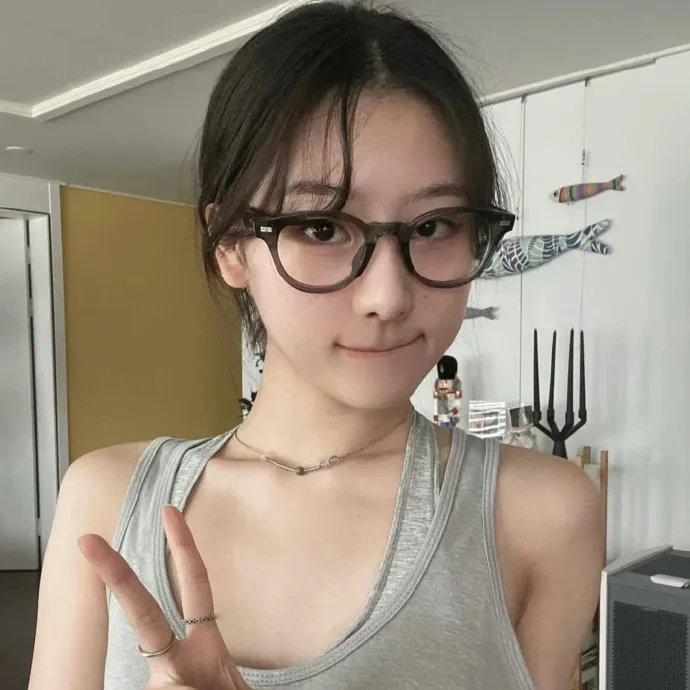 一代尤物梅蕙丝海报
